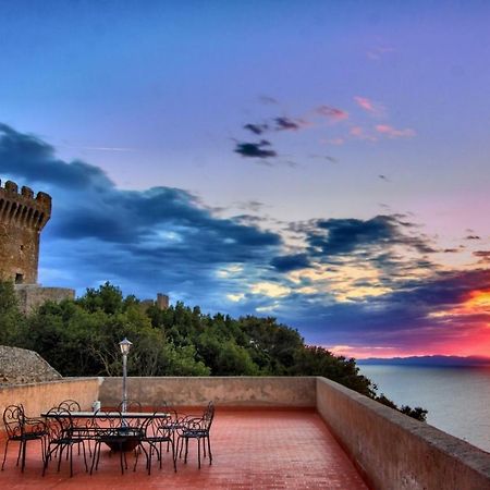 Castello Di Populonia Villa A Mare Eksteriør bilde
