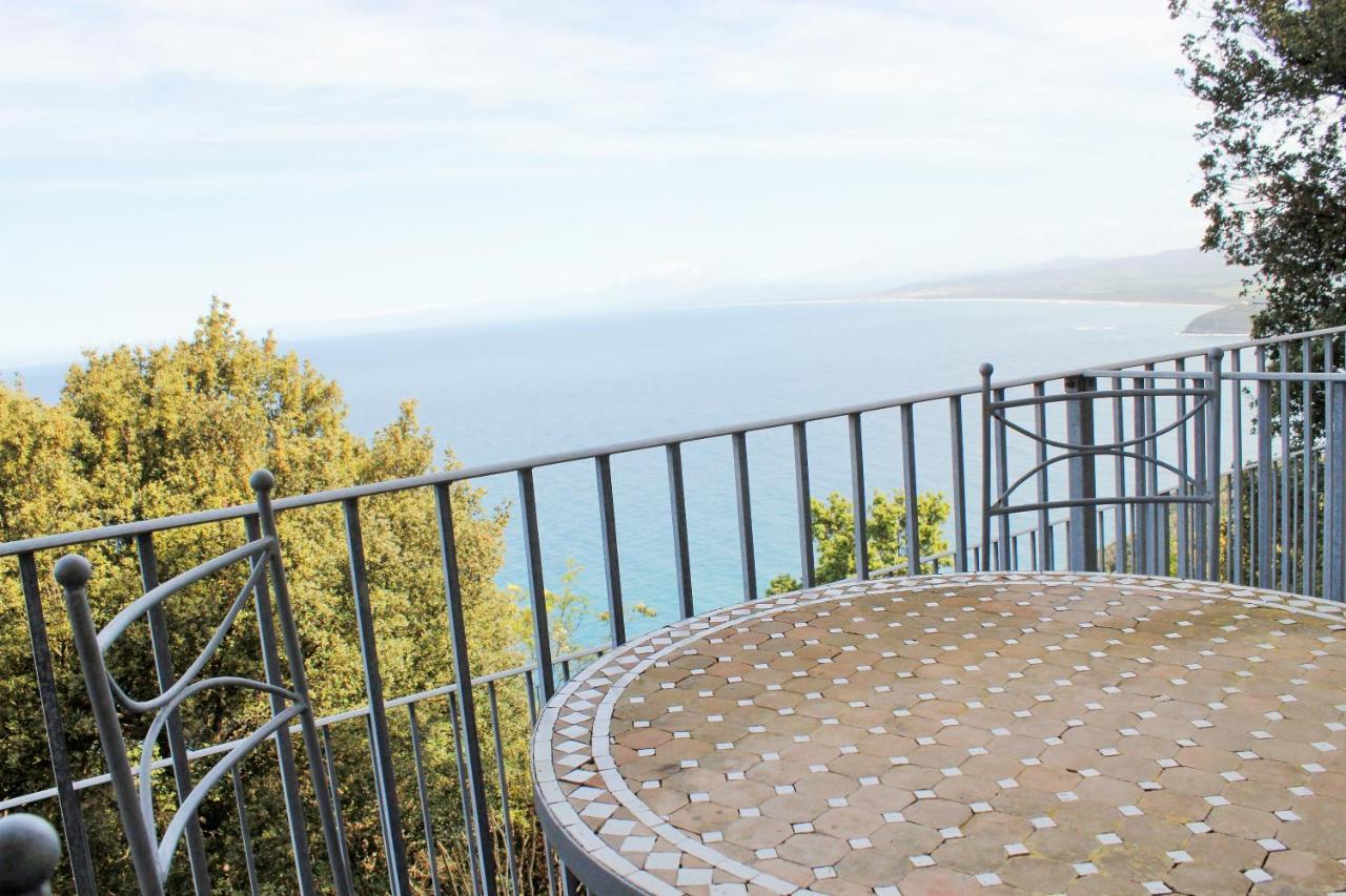 Castello Di Populonia Villa A Mare Eksteriør bilde